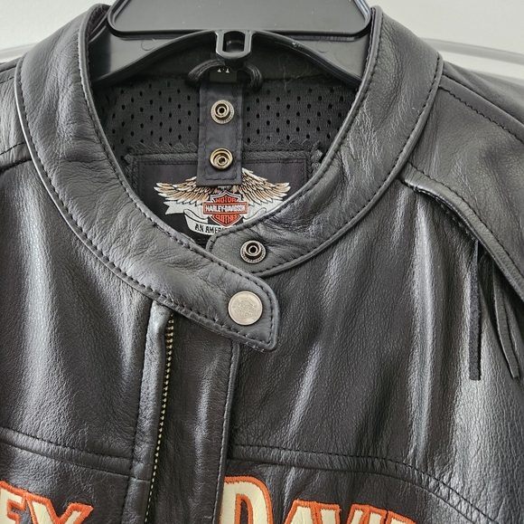 Womens leather Harley Davidson jacket with insert - Picture 2 of 16